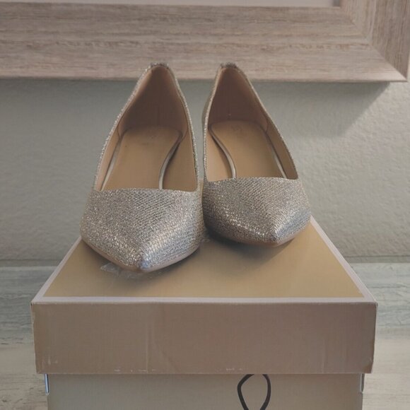 MICHAEL KORS MK-FLEX KITTEN PUMP GLITTER - Picture 4 of 13